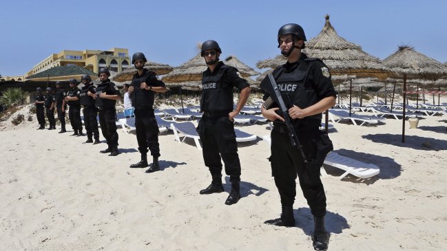  Túnez decretó el estado de emergencia  