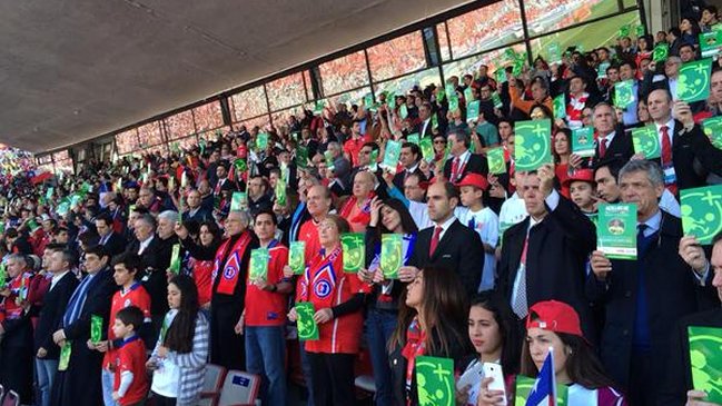 Tarjeta verde: Leves pifias durante himno argentino en final de Copa América
