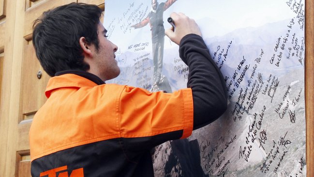 Hijo de Carlo de Gavardo agradeció masiva despedida a su padre