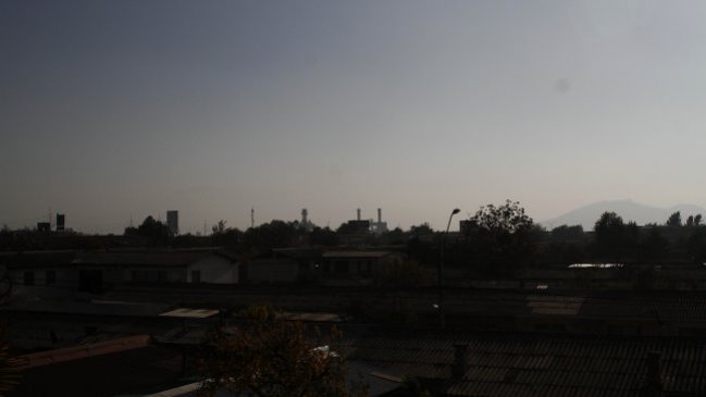 Intendencia decretó alerta ambiental para este martes en la Región Metropolitana
