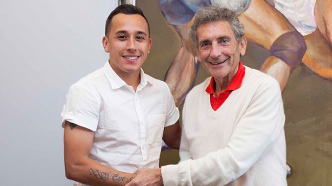 Fabián Orellana renovó con Celta de Vigo hasta 2019