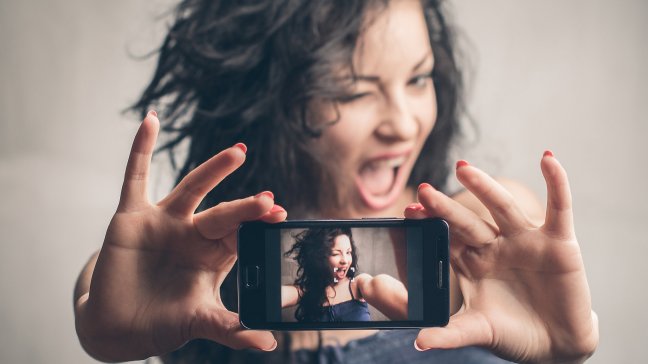 93 millones de selfies se toman al día en el mundo