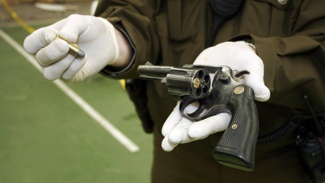 Menor de 16 años es sindicado como autor de homicidio en Villa Alemana