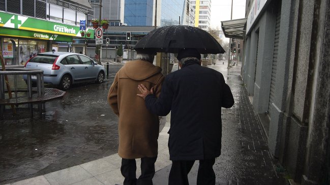 Lluvias: Intendente Metropolitano llamó a tomar una actitud preventiva