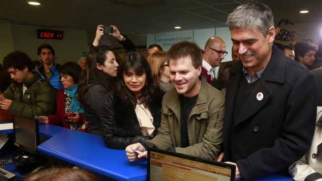 Pablo Simonetti: El matrimonio igualitario y la adopción de hijos son los próximos pasos