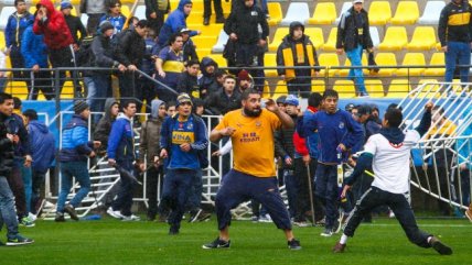 Los graves incidentes que suspendieron el duelo entre Everton y S. Wanderers