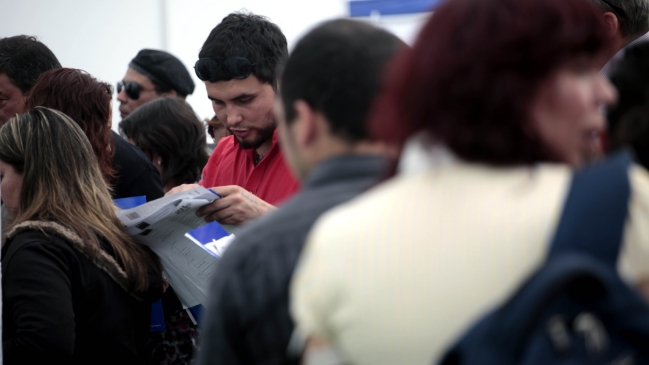 Fundación Sol: El modelo chileno se basa en pagar bajos sueldos