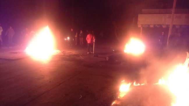 Vecinos de Maipú protestaron por extenso corte de luz generado por temporal