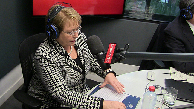 Presidenta Bachelet descartó plebiscito para proceso constituyente