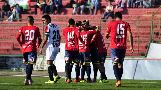 Unión Española superó a Palestino y logró su primer triunfo en esta Copa Chile