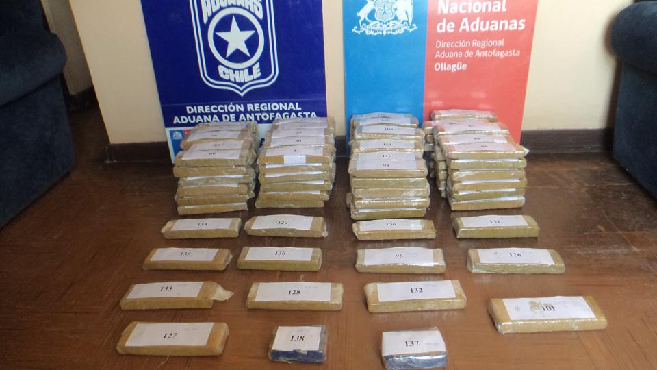 Región de Antofagasta: Detuvieron a extranjeros con 107 kilos de marihuana