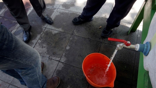 Autoridades evalúan situación sanitaria tras corte de agua en Coquimbo por sistema frontal