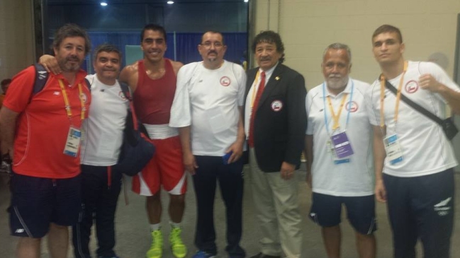 Miguel Véliz disputará semifinales del boxeo en Toronto