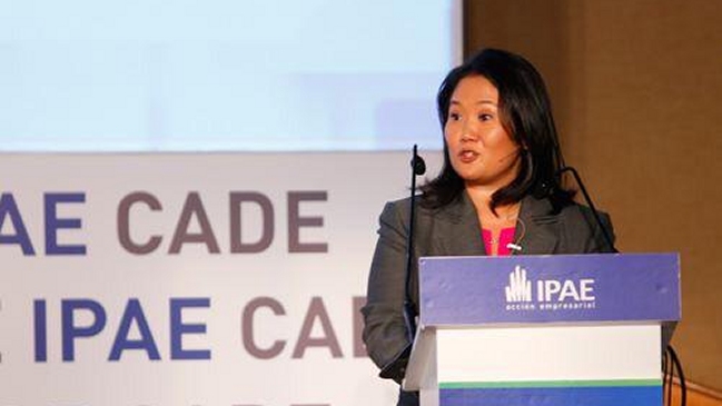 Keiko Fujimori encabeza encuesta por presidenciales Perú 2016