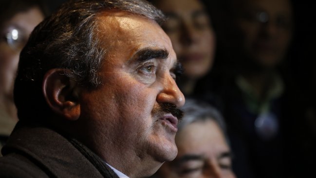 Gajardo: No pueden decir que no se ha avanzado en proyecto de carrera docente