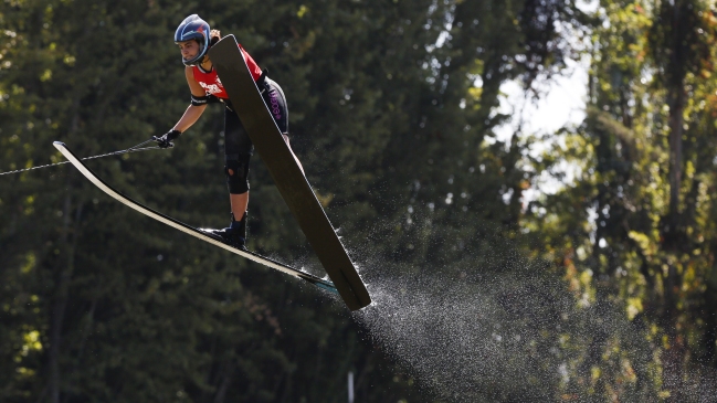 El esquí náutico logró cuatro cupos para las finales de salto y overall en Toronto 2015