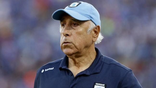 Nelson Acosta y falta de refuerzos: Me considero un buen técnico, pero no soy mago