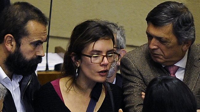 Partido Comunista insiste en su 