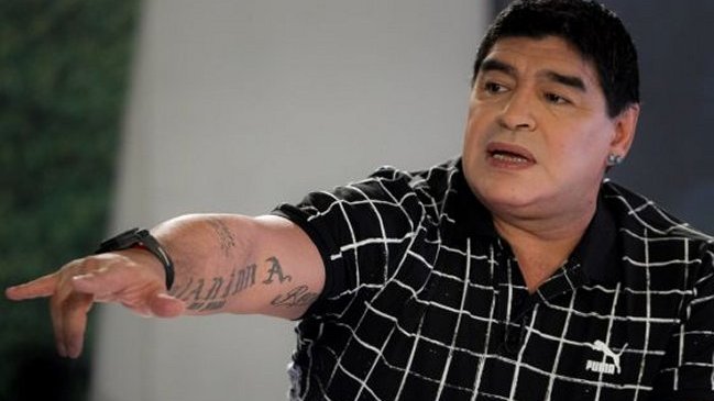 Diego Maradona negó estar deprimido y avisó que irá 