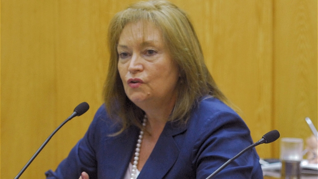 Ex ministra: En archivos del Ejército aún encontraríamos información que no tenemos