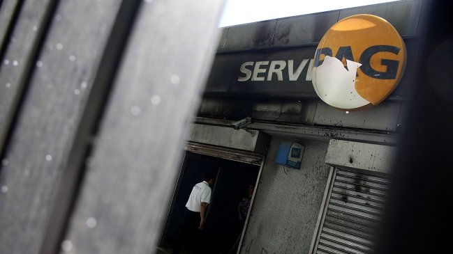 Trabajador de Servipag quemado permanece en estado crítico