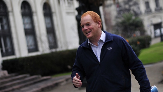 Oposición llamó al Partido Comunista a revelar información sobre vínculo con las FARC