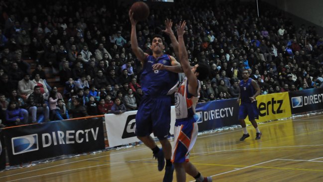 Tinguiririca dio el primer golpe a Puente Alto en los play-offs de la Libcentro