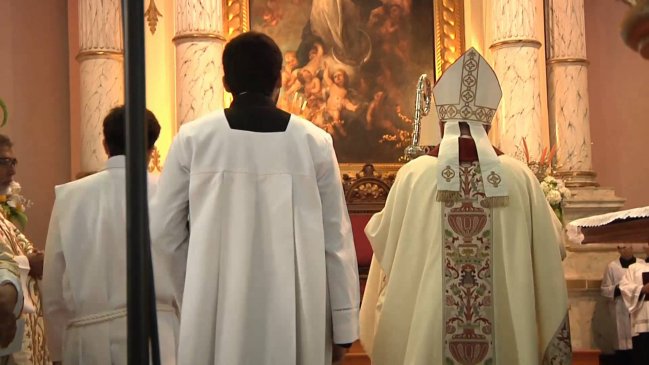 Iglesia Católica lanzó ofensiva contra aborto a horas de votación en la Cámara de Diputados