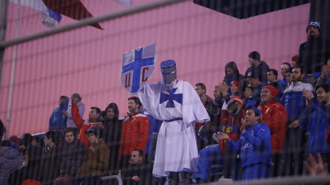 U. Católica reducirá la altura de las rejas de las galerías en San Carlos de Apoquindo