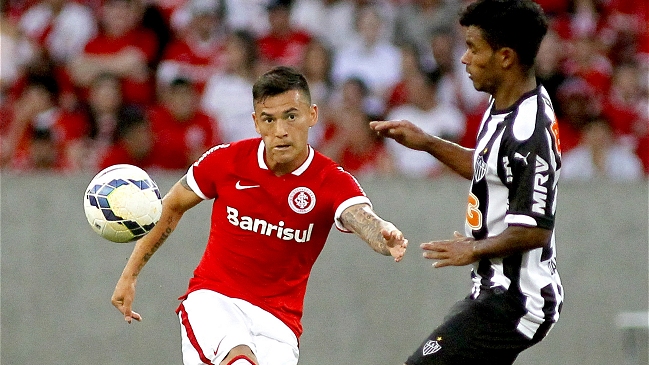 Bayer Leverkusen subió la oferta por Charles Aránguiz