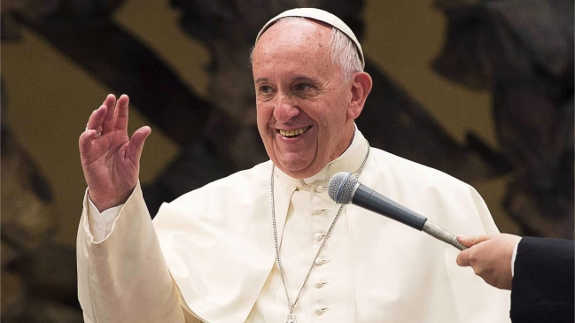 Papa Francisco: Divorciados no están excomulgados y no deben ser tratados como tales