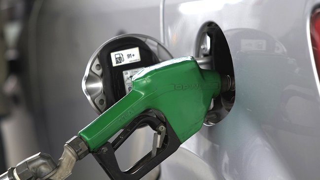 Precio de las bencinas sube este jueves por undécima semana consecutiva