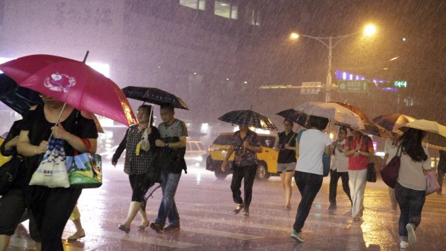 Cuatro muertos y un desaparecido en Taiwán tras el paso del tifón Soudelor