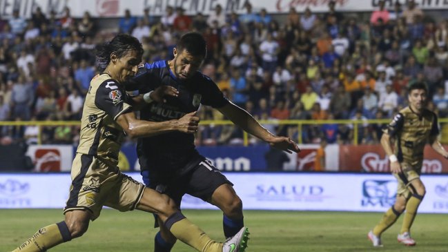Héctor Mancilla fue titular en igualdad de Dorados con Querétaro en México