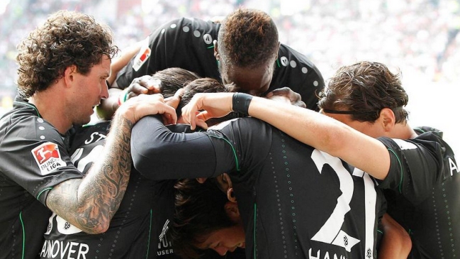 Miiko Albornoz participó en victoria de Hannover 96 en la Copa de Alemania