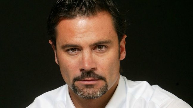 TVN decidió sacar el estacionamiento de Felipe Camiroaga