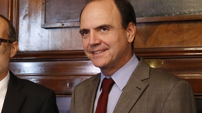 Monckeberg: Vamos a insistir en la posibilidad de dialogar con el Gobierno