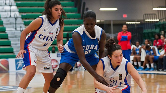 Chile cayó ante Cuba y jugará su opción contra Puerto Rico en el Preolímpico