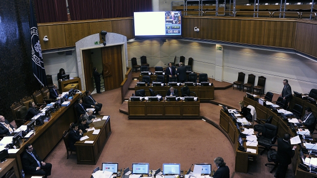 Senado aprobó proyecto que establece pérdida del cargo por faltas a la probidad
