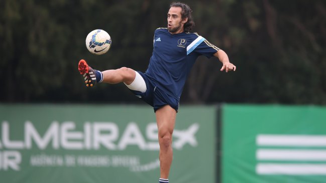 Consejero de Palmeiras: No tengo nada que hablar con ese bandido de Valdivia