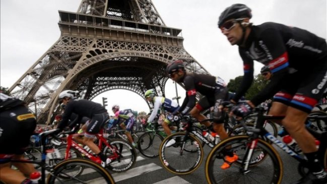 La ciudad que permite a los ciclistas saltarse la luz roja del semáforo