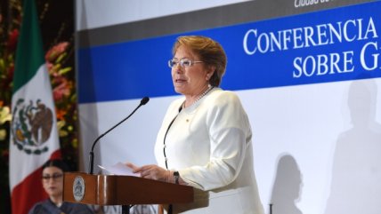  Bachelet defendió despenalización del aborto  