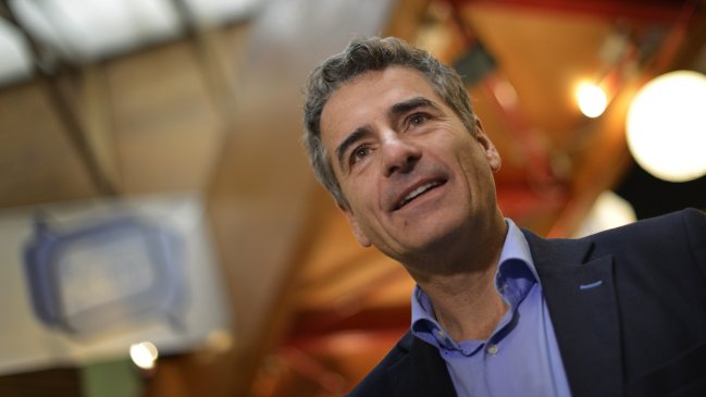 Movimiento Fuerza Pública de Andrés Velasco se transformará en partido político