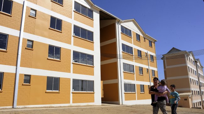 Gobierno estudia construcción de viviendas estatales para arriendo