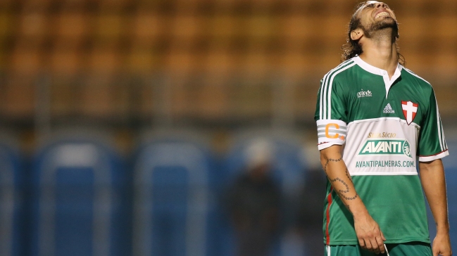 Jorge Valdivia se despidió de hinchas: Cuando estuve en la cancha, di el máximo