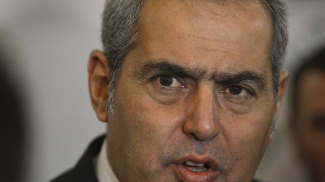 Caso SQM: Fiscal nacional podría solicitar formalización de Martelli y Sule