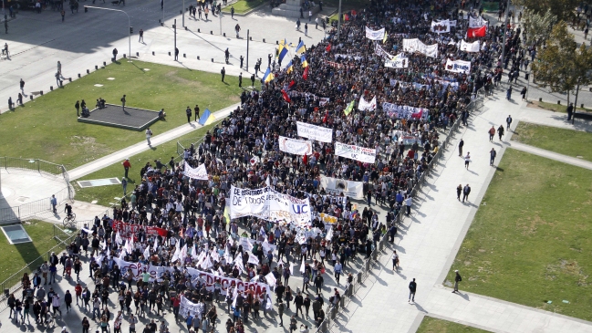 Estudiantes y profesores solicitaron permiso para marchar el 27 de agosto