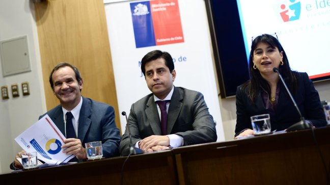 Más de 1.500 parejas ya tienen fecha para firmar Acuerdo de Unión Civil