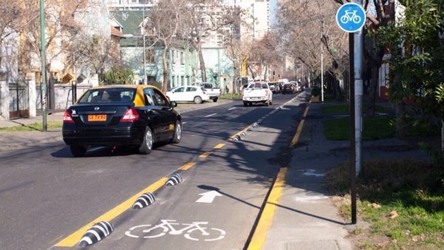 Nueva ciclovía de calle Marín une las comunas de Providencia y Santiago