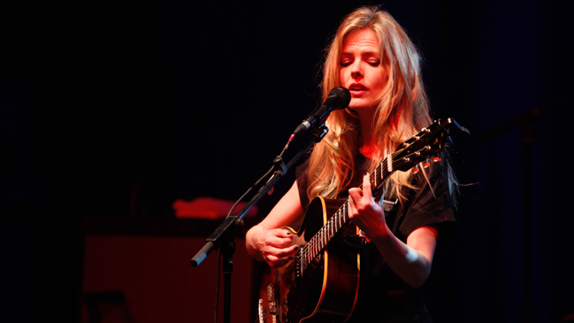 Christina Rosenvinge: Es fundamental aprender de los nuevos músicos